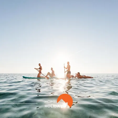 Hébergement de vacances #134 With Pool Family Friendly